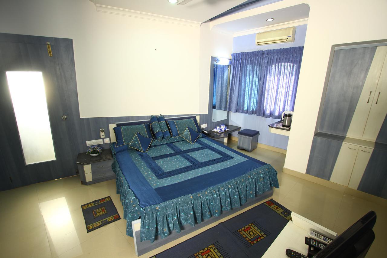 Sea Queen Hotel Кожикод Екстериор снимка