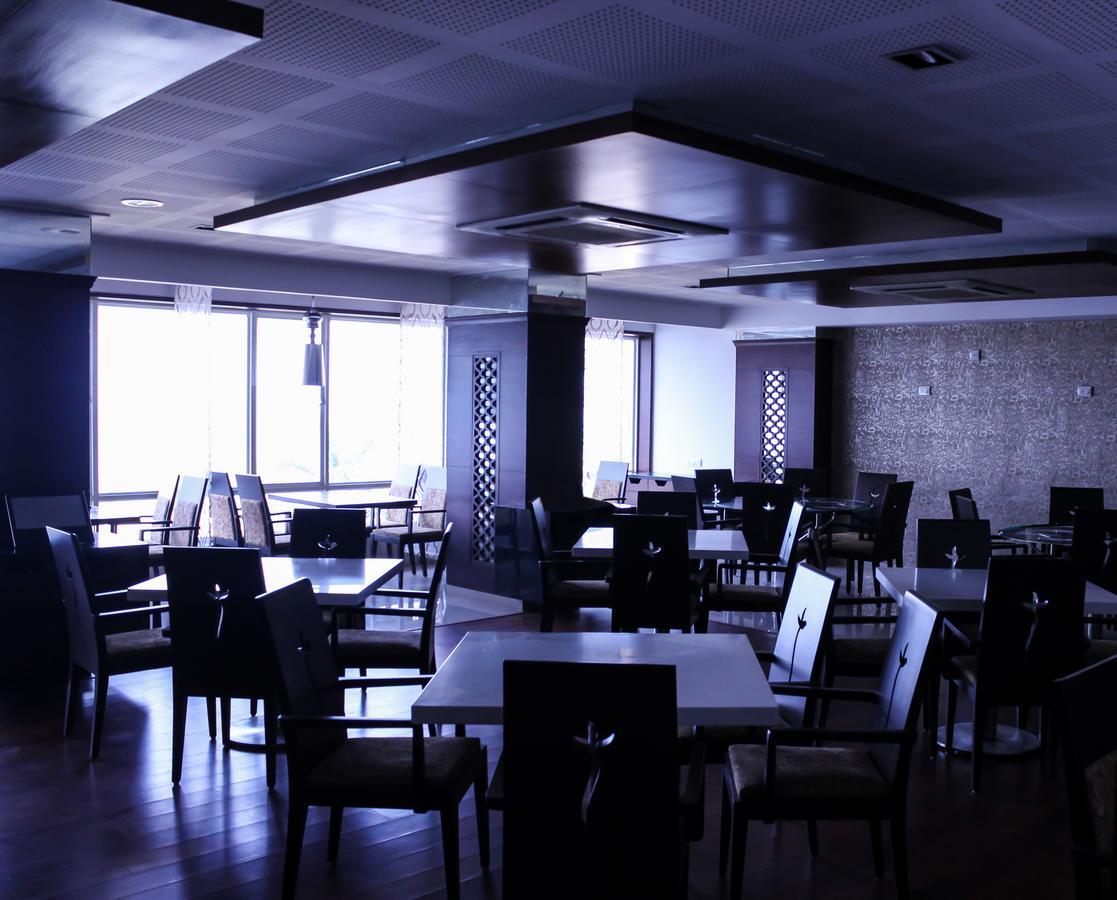 Sea Queen Hotel Кожикод Екстериор снимка
